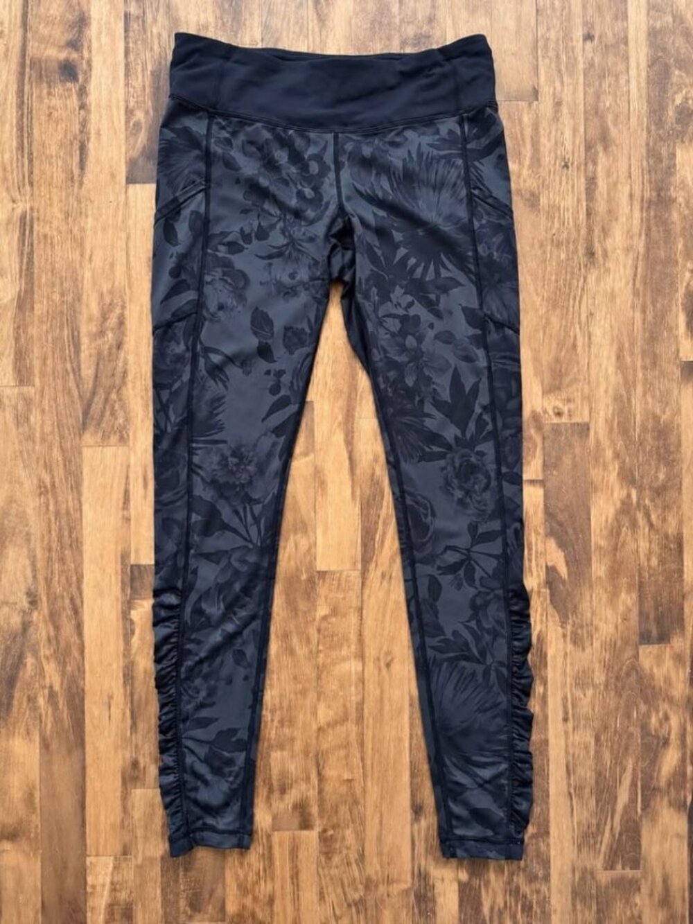 LULULEMON Speed Tight III * All Full-on Luxtreme High-Rise Leggings sz 10 flower